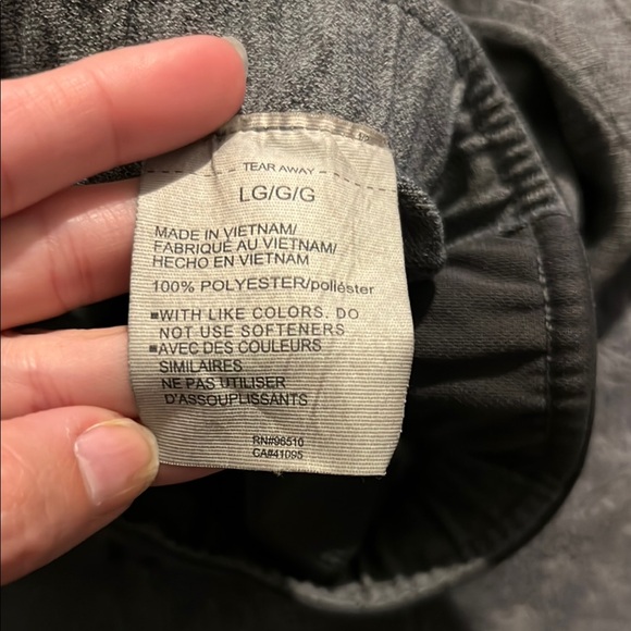 Under Armour Gray Athletic Shorts Lightweight Performance - Picture 5 of 8